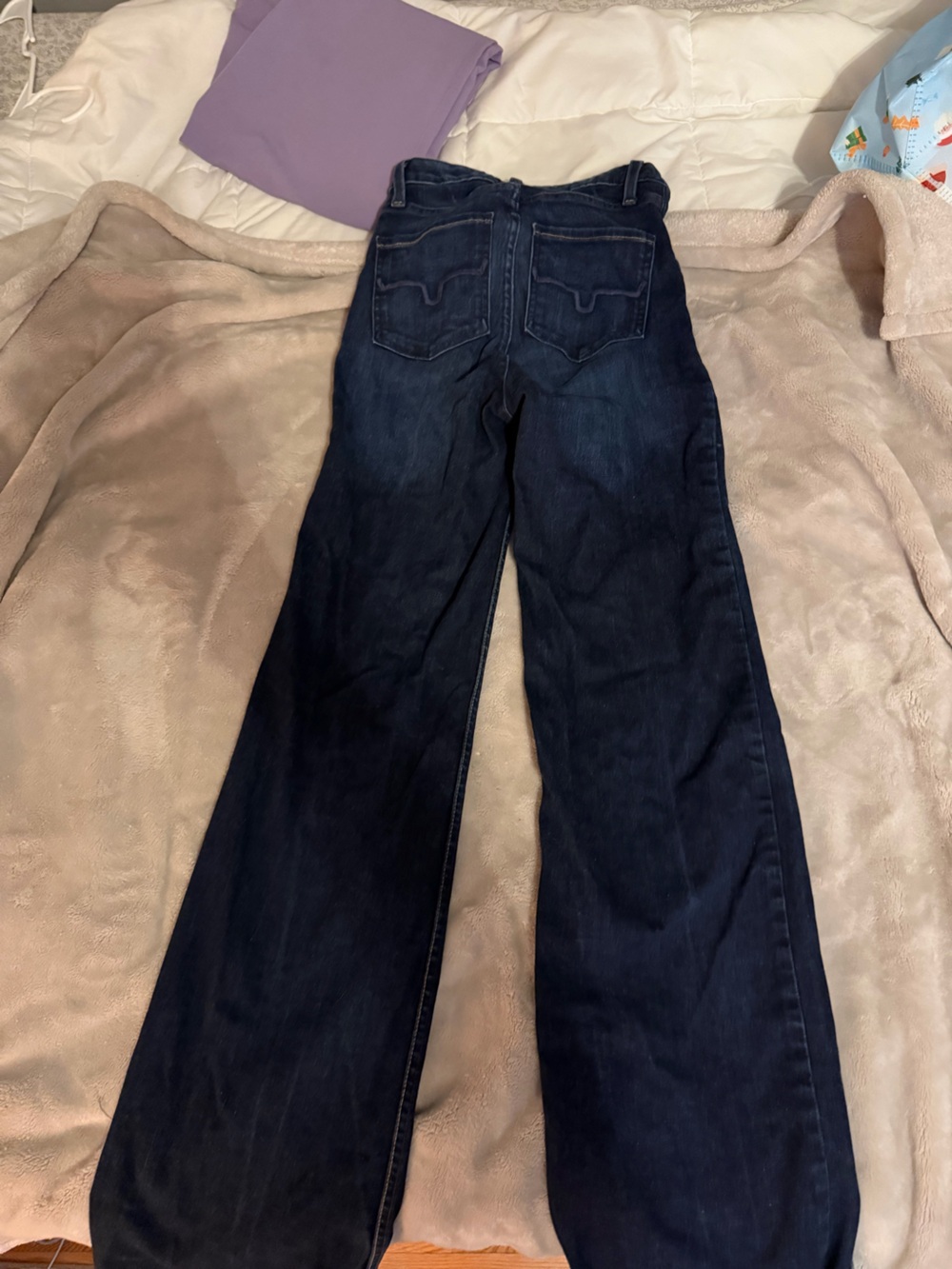 Kimes Ranch Dark Olivia’s